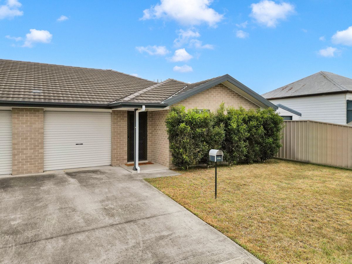 2/10a Second Street, Cessnock NSW 2325, Image 0