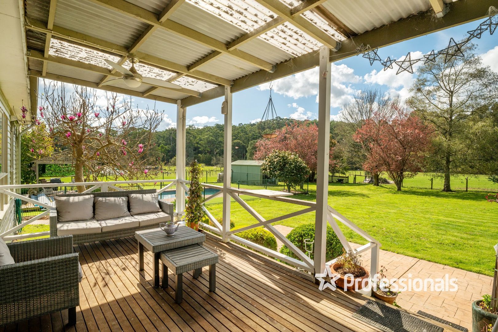 255 Gembrook- Launching Place Road, Launching Place VIC 3139, Image 2