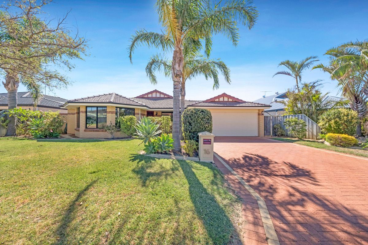 4 bedrooms House in 16 Seaforth Drive HALLS HEAD WA, 6210