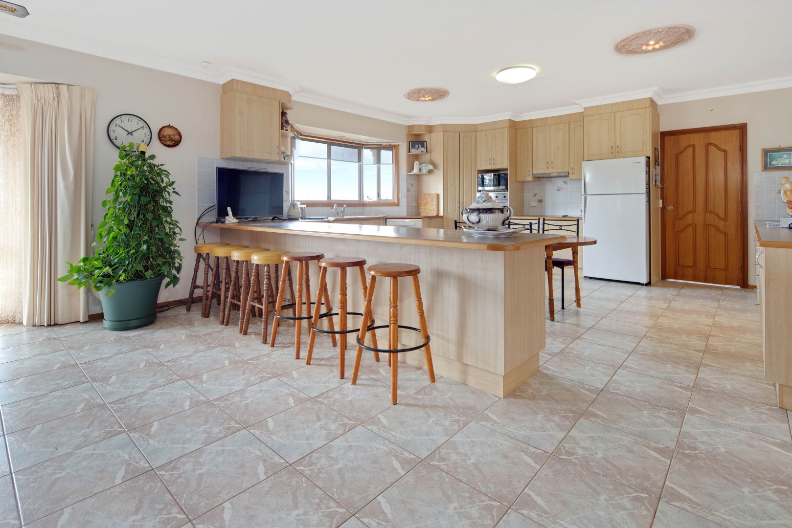 4 Silverdell Place, Surf Beach NSW 2536 Domain