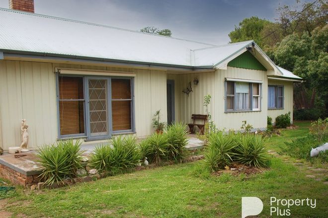 Picture of 83 Wilson Street, WEDDERBURN VIC 3518