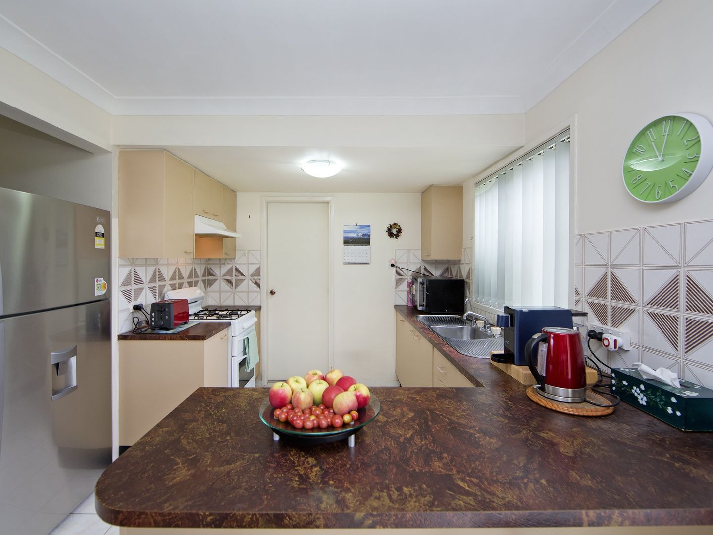 2/23 Adrian Close, Bateau Bay NSW 2261, Image 1