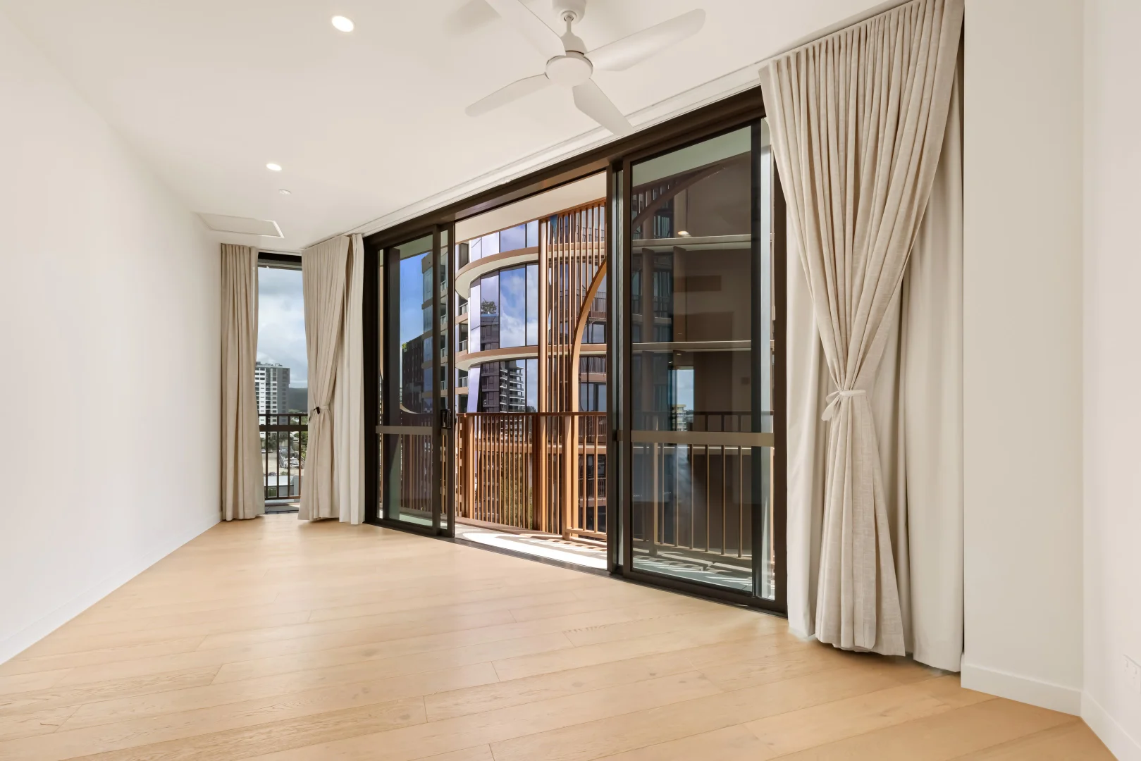 Additional image 9 of 11107/600 Coronation Drive, Toowong QLD 4066