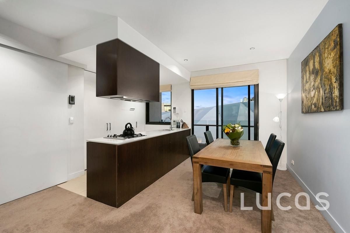 227/9 Wharf Street, Docklands VIC 3008, Image 2