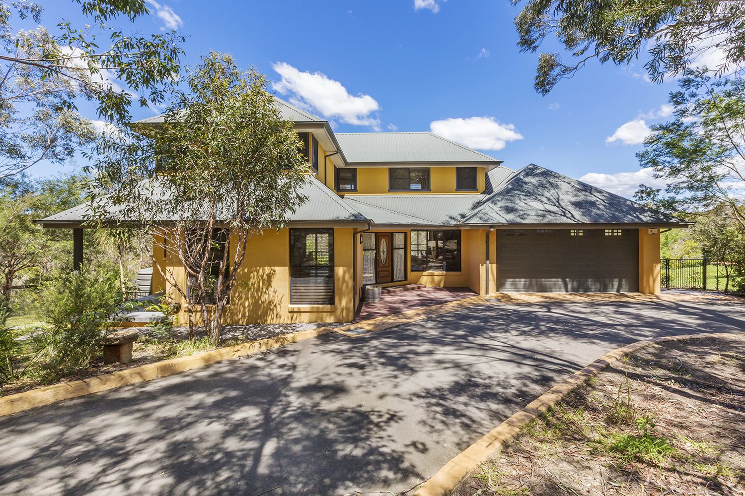 24 Taronga Way, Faulconbridge NSW 2776, Image 0