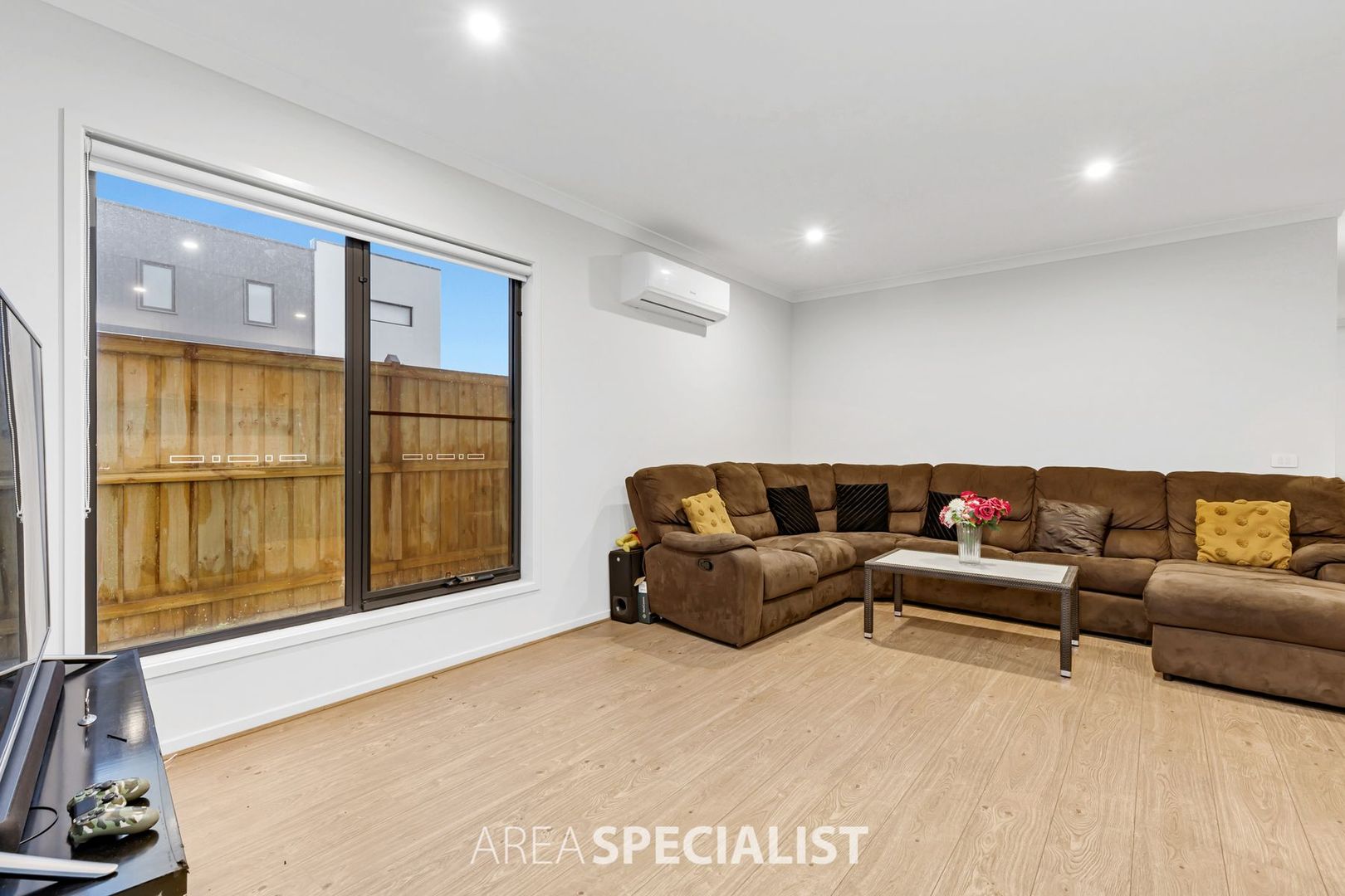 29B Odeon Avenue, Clyde North VIC 3978, Image 1