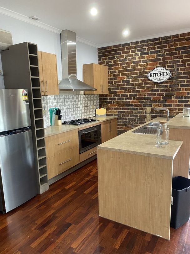 1 bedrooms Apartment / Unit / Flat in 291a Forest Street ELLIMINYT VIC, 3250