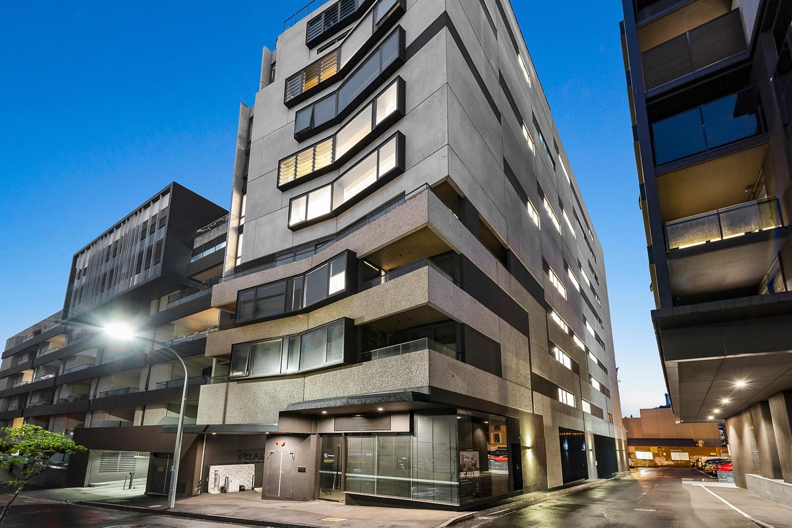 2 bedrooms Apartment / Unit / Flat in 301/19-21 Judd Street RICHMOND VIC, 3121