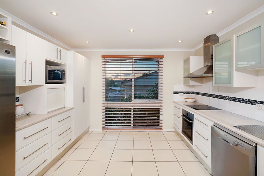 13 Lansbury Close, Adamstown Heights NSW 2289, Image 2