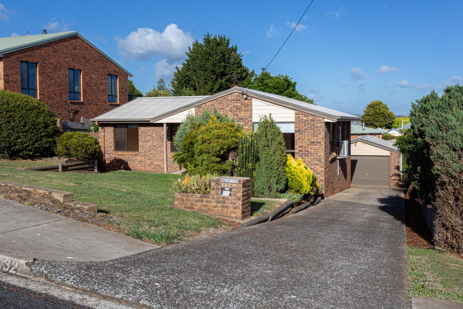 132 Caroline Street, East Devonport Property History & Address