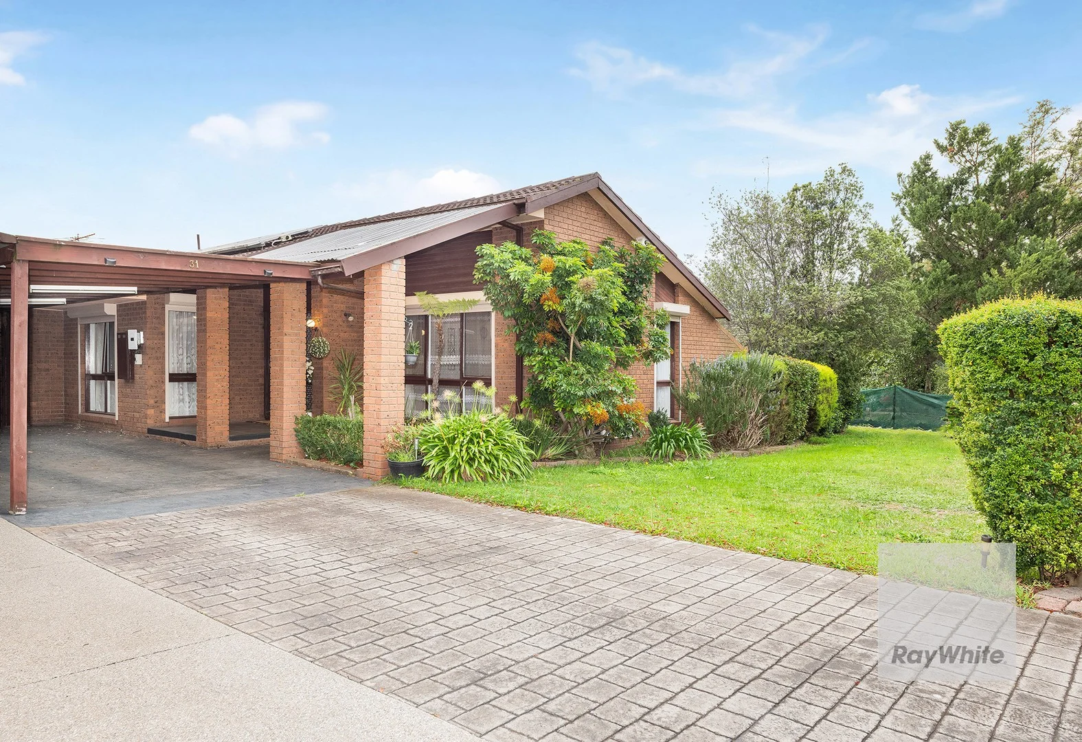 31 Angourie Crescent, Taylors Lakes VIC 3038