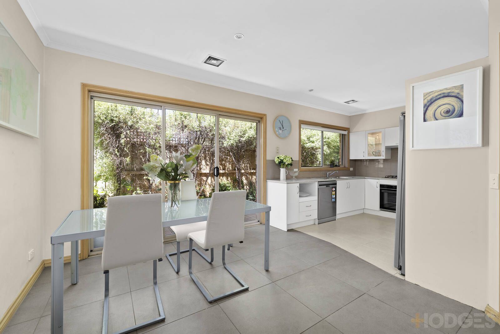 2/6 Emily Street, Beaumaris VIC 3193, Image 2