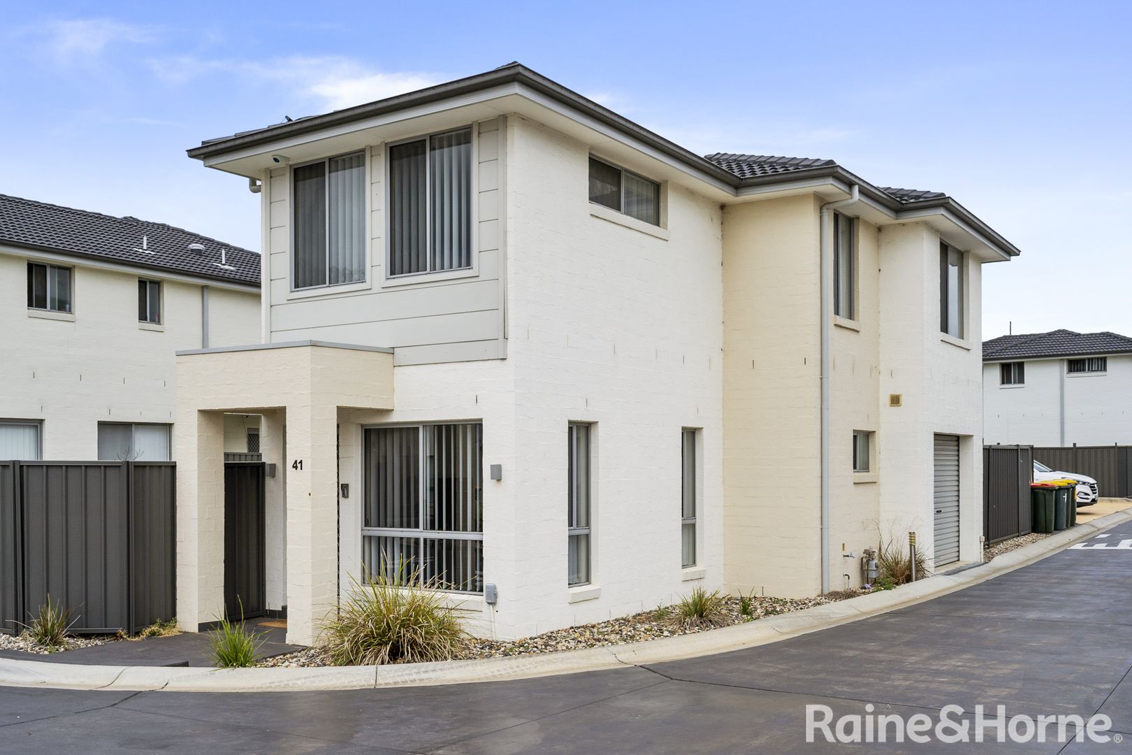41/30 Australis Drive, Ropes Crossing Property History & Address