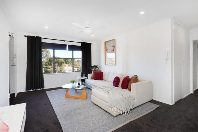 Picture of 5/18 Lawn Crescent, BRAYBROOK VIC 3019