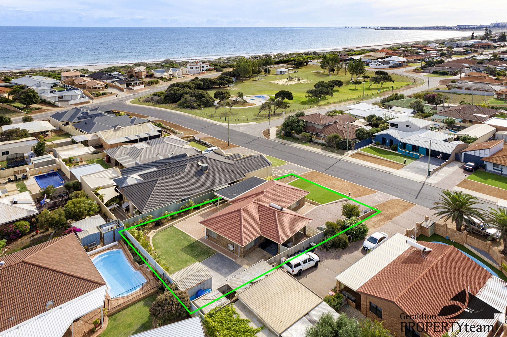 10 Lockyer Road, Tarcoola Beach WA 6530, Image 1