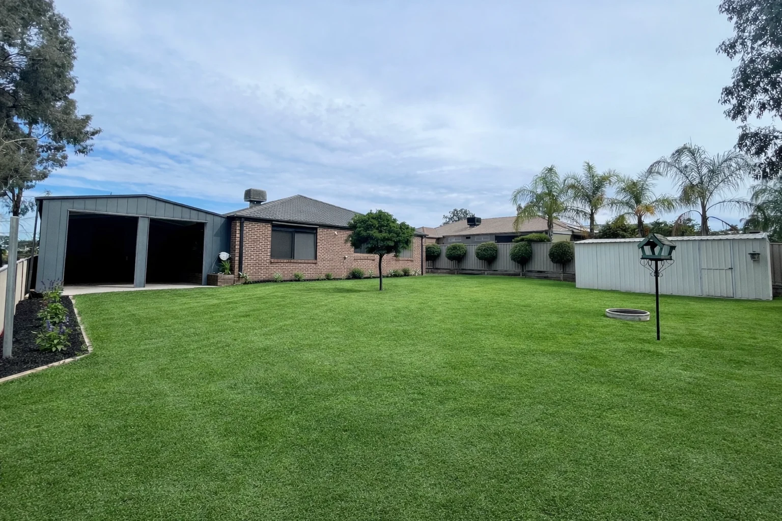 Additional image 13 of 44 Londonderry Way, Epsom VIC 3551