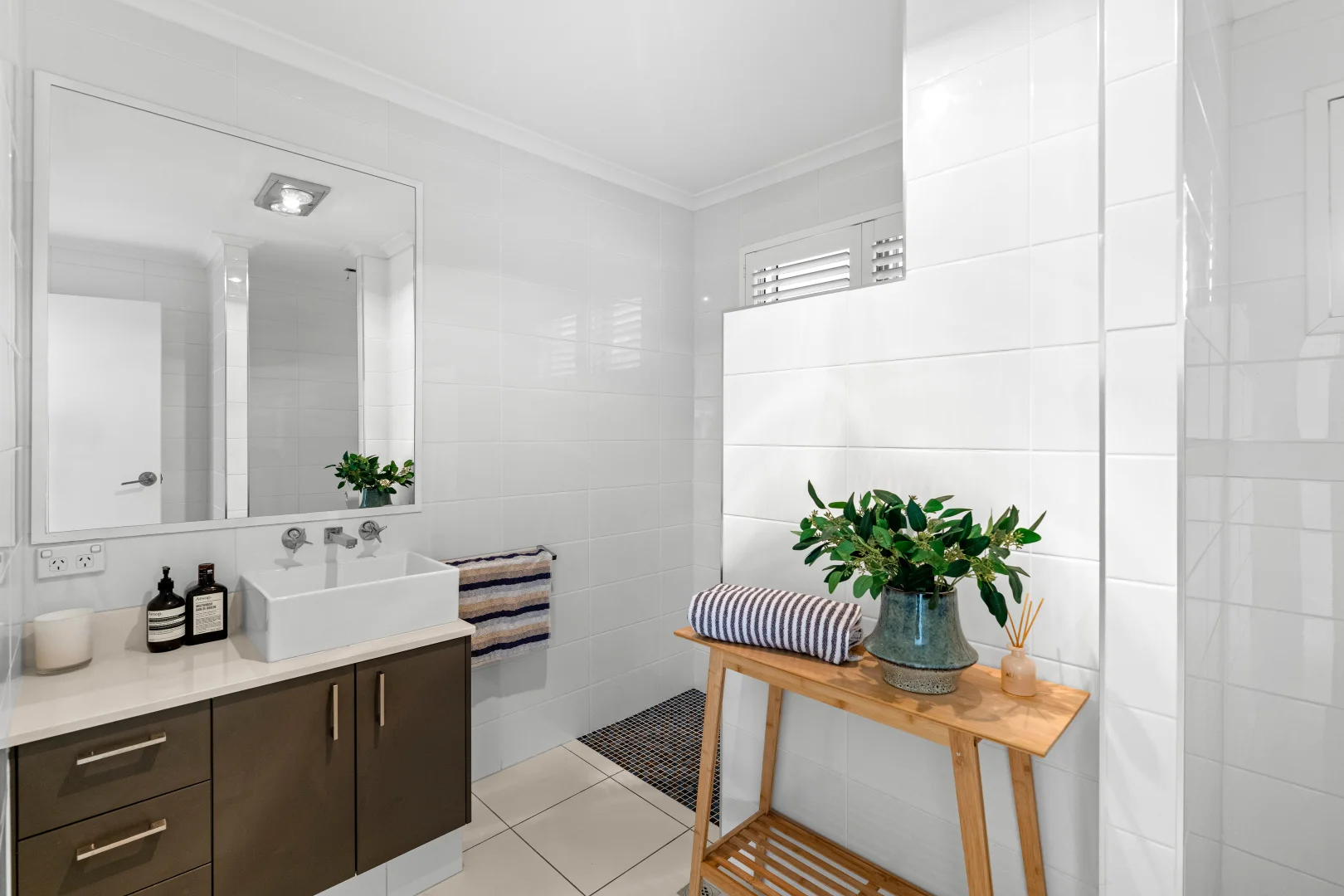 Additional image 15 of 21 Dunbarton Avenue, Sorrento QLD 4217