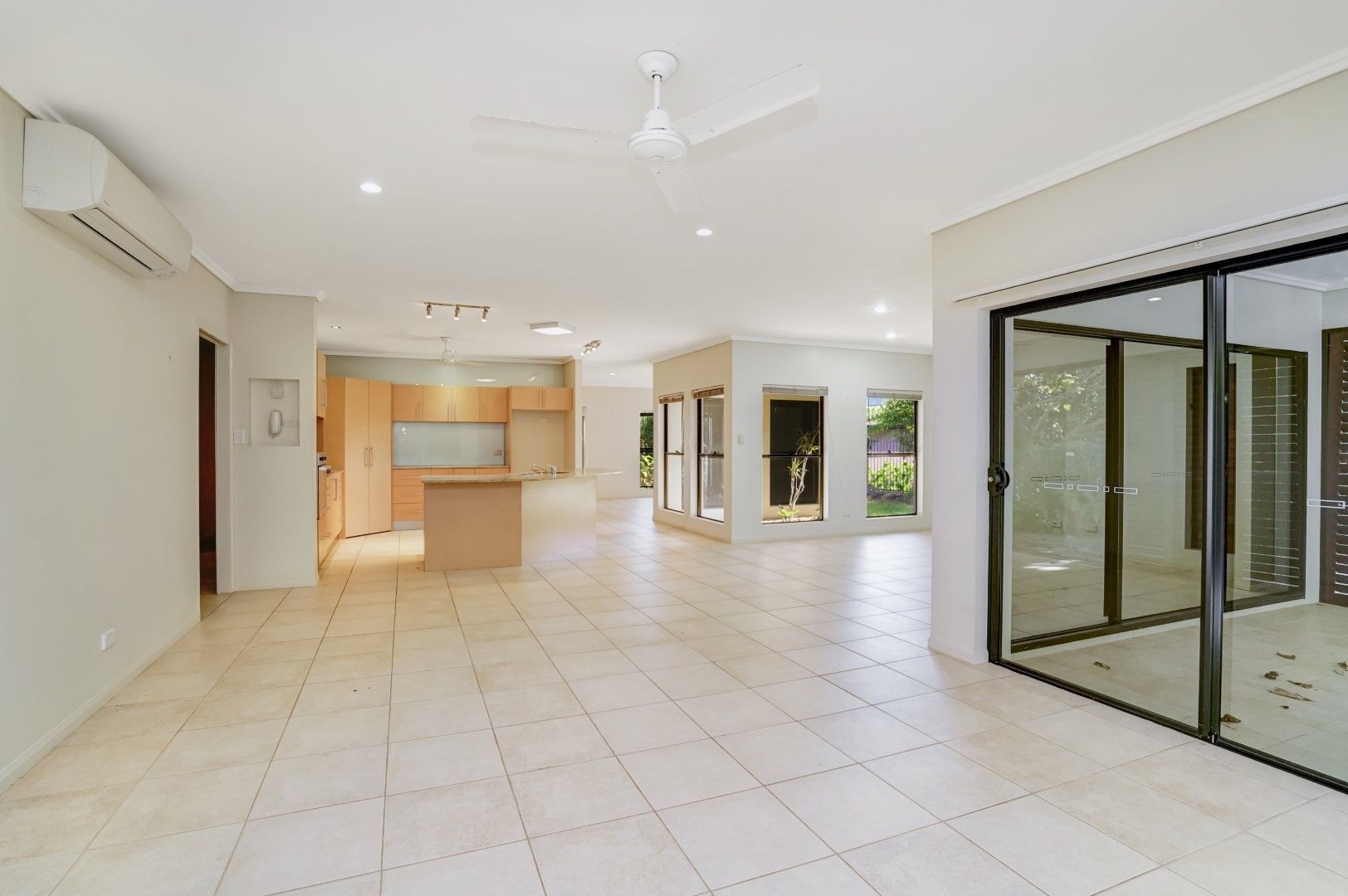 43 Greenock Way, Brinsmead QLD 4870, Image 2