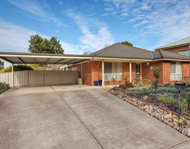 31 Banksia Street, West Albury NSW 2640