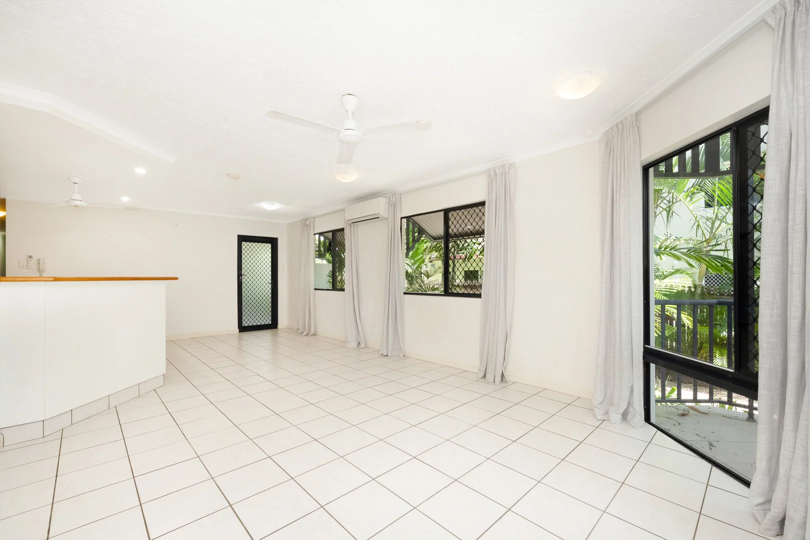 Additional image 8 of 2/106 Eyre Street, North Ward QLD 4810