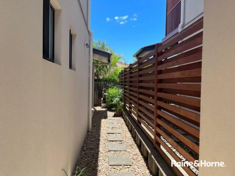 Additional image 13 of 2/40 Victor Drive, Kawungan QLD 4655