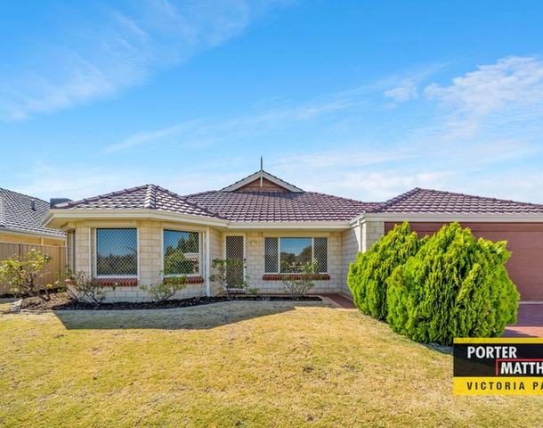52 Campbell Road, Canning Vale WA 6155
