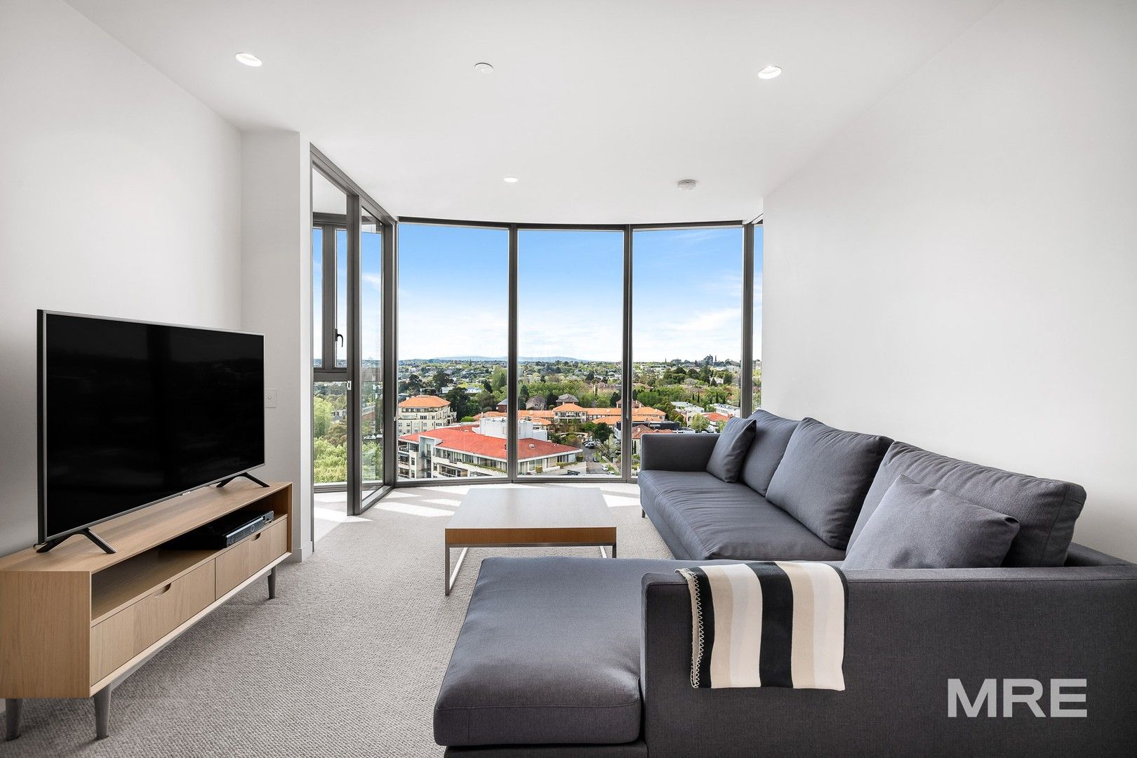 2 bedrooms Apartment / Unit / Flat in 1503/681 Chapel Street SOUTH YARRA VIC, 3141
