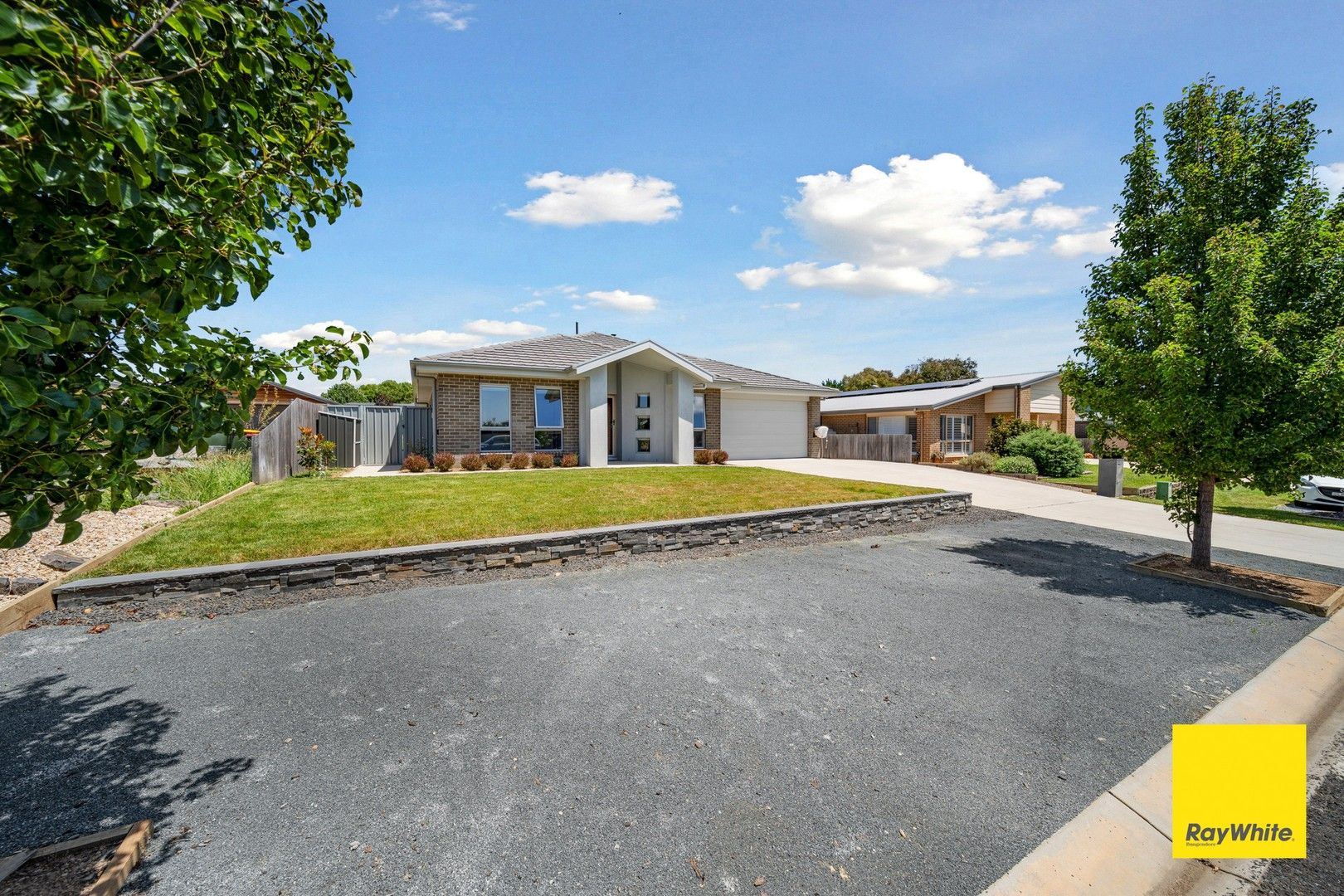 11 Hopkins Street, Bungendore NSW 2621, Image 0