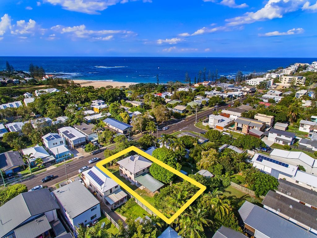 36 Roderick Street, Moffat Beach Property History & Address Research