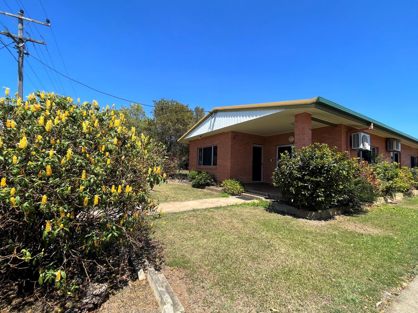7 bedrooms Block of Units in 86 Constance Street MAREEBA QLD, 4880