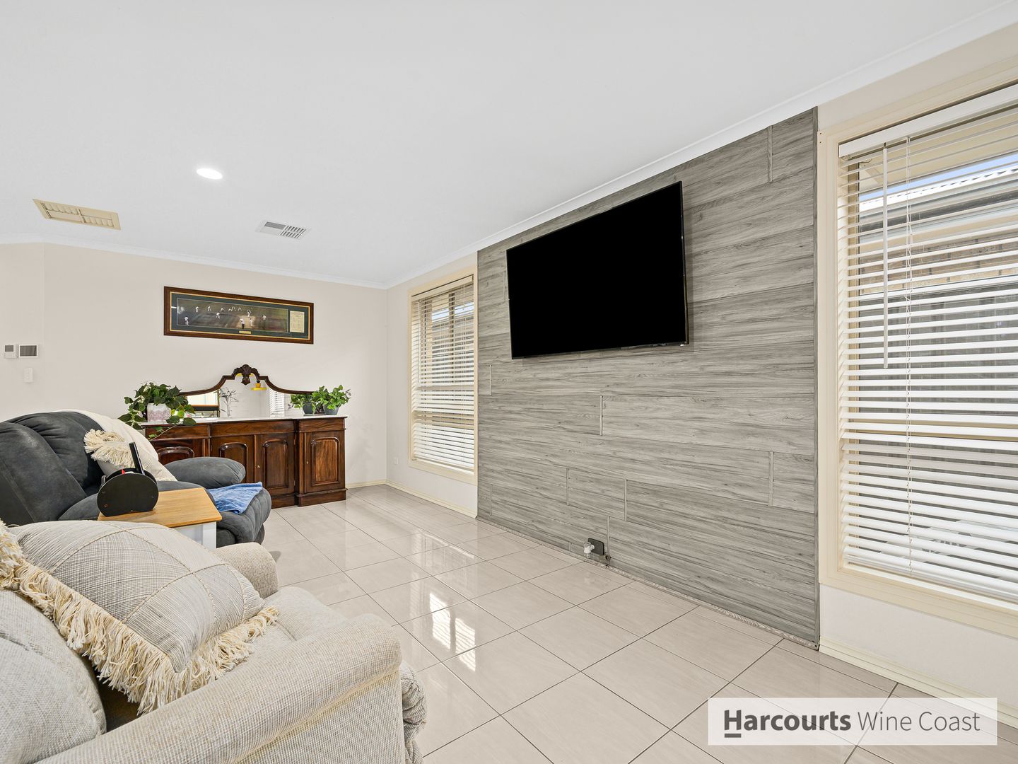 49 Cliff Avenue, Port Noarlunga South SA 5167, Image 2