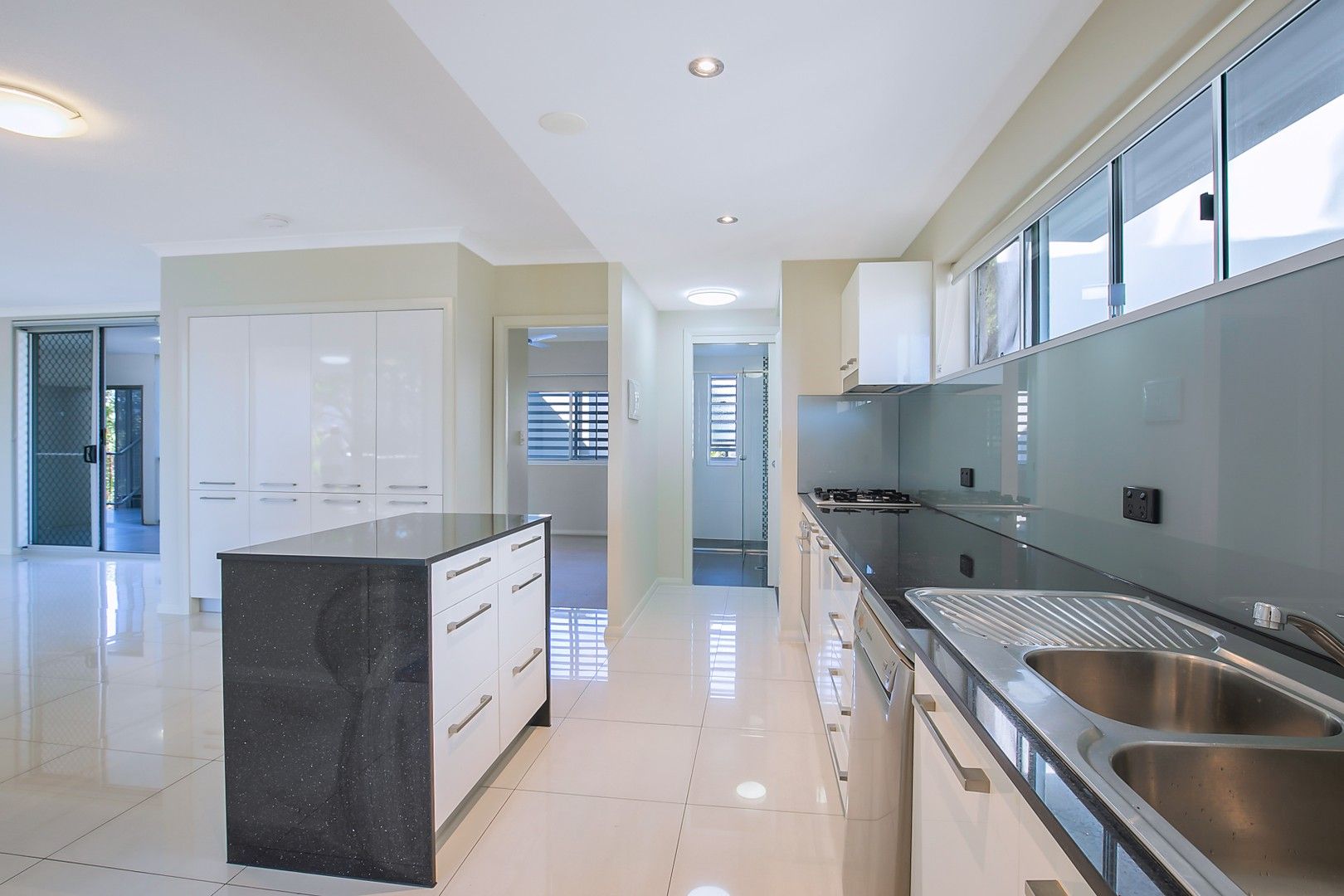 2 bedrooms Apartment / Unit / Flat in 15/91 Beckett Rd MCDOWALL QLD, 4053