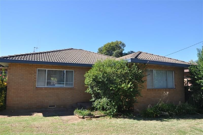 169 Farnell St, Forbes NSW 2871, Image 0