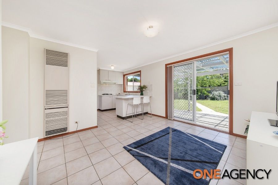 32 Abrahams Crescent, Conder ACT 2906, Image 2