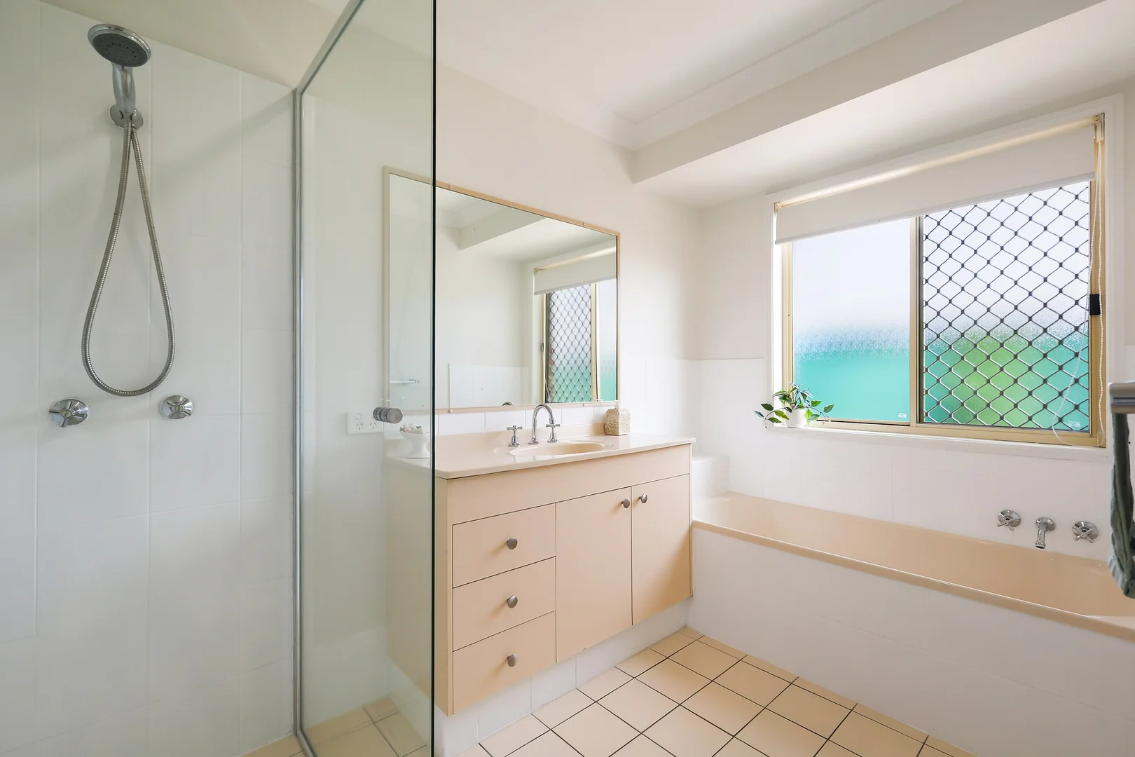 Additional image 14 of 7 CONVERY CRESCENT, Highland Park QLD 4211