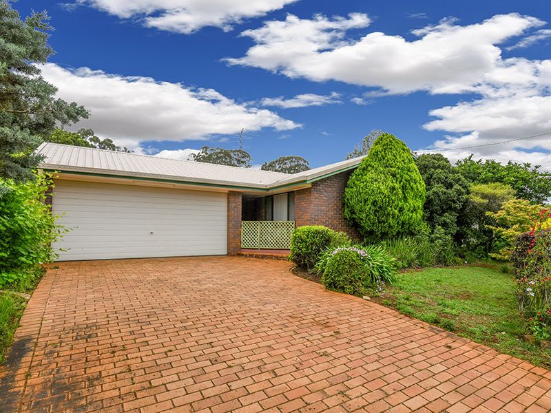 9 Bamboo Court, Darling Heights QLD 4350, Image 0