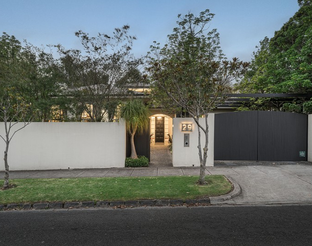 29 Aroona Road, Caulfield North VIC 3161