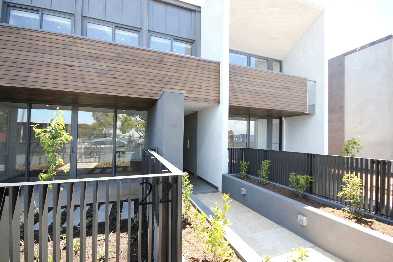 2 bedrooms Apartment / Unit / Flat in A15/22 Leonard Crescent ASCOT VALE VIC, 3032