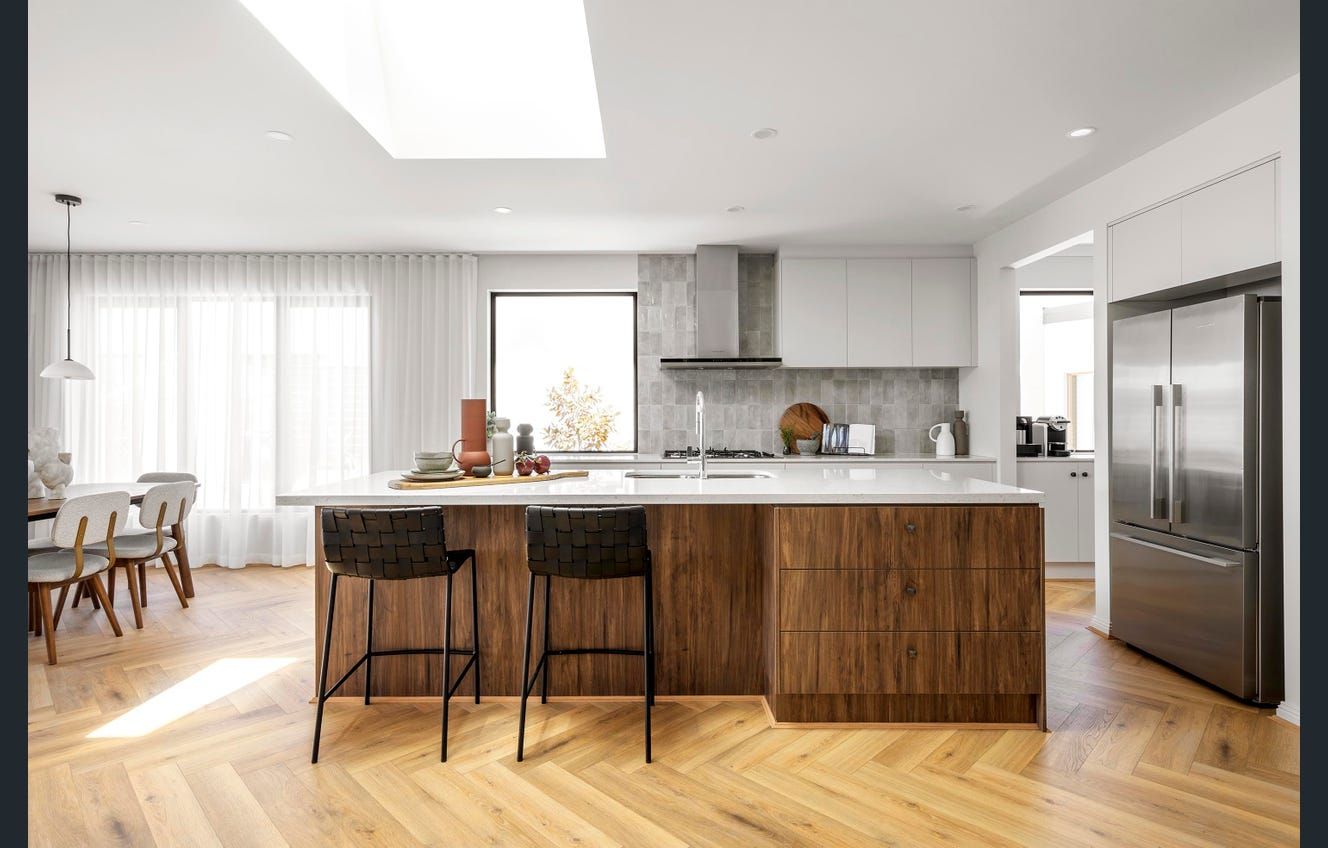 14 Playwright Street Clyde North VIC 3978 Domain