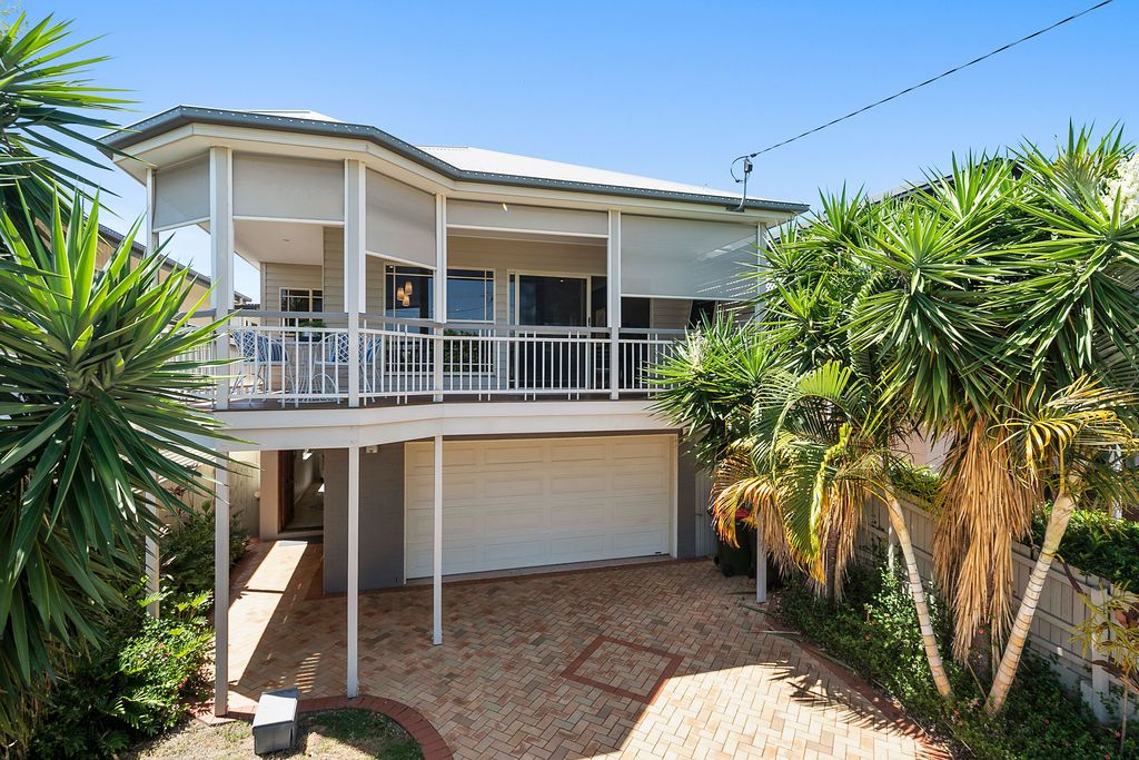 16 CEDAR STREET, Wynnum QLD 4178, Image 1