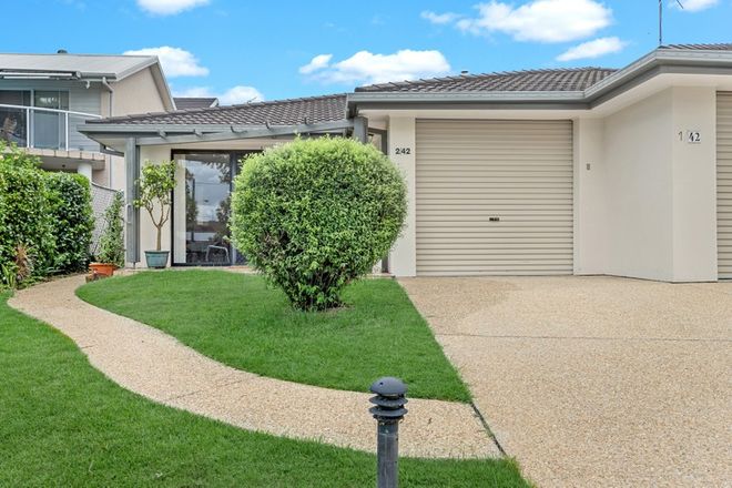 Picture of 2/42 Allambee Place, VALENTINE NSW 2280