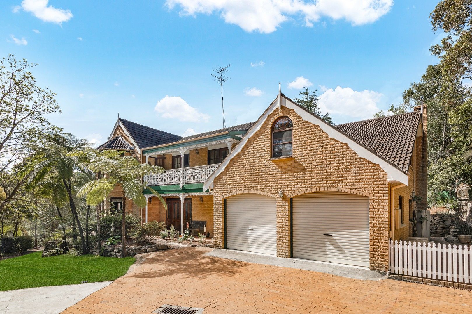 5 bedrooms House in 39 Fingal Avenue GLENHAVEN NSW, 2156