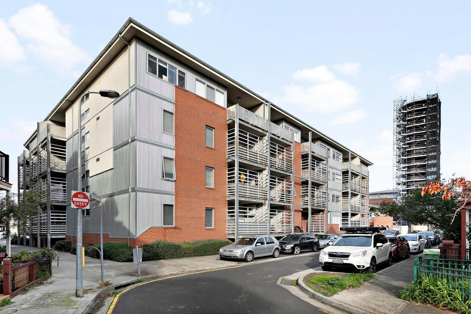 2 bedrooms Apartment / Unit / Flat in 1/97 Brickworks Drive BRUNSWICK VIC, 3056