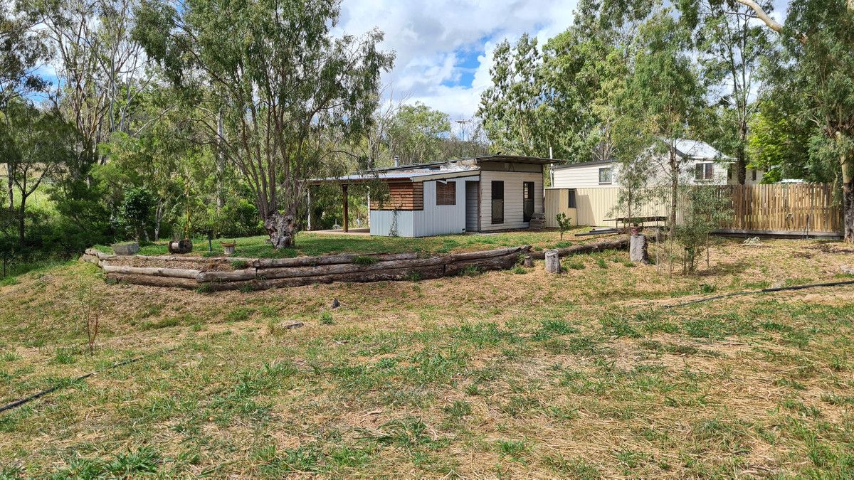 28 Showgrounds Road, Horse Creek QLD 4714, Image 1