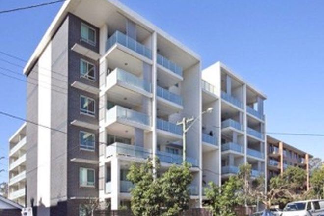 201 8 12 Station Road Homebush Nsw 2140 Apartment For Rent 520 Domain