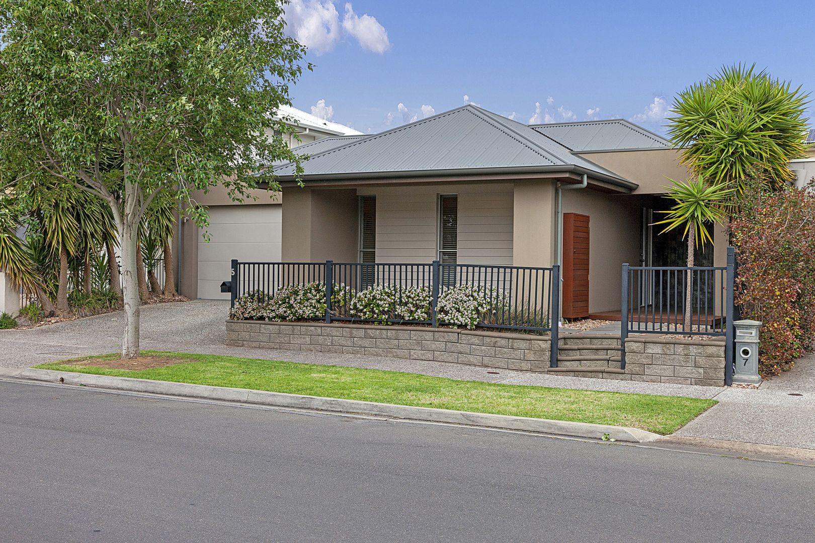 5 The Strand, Lightsview SA 5085, Image 1