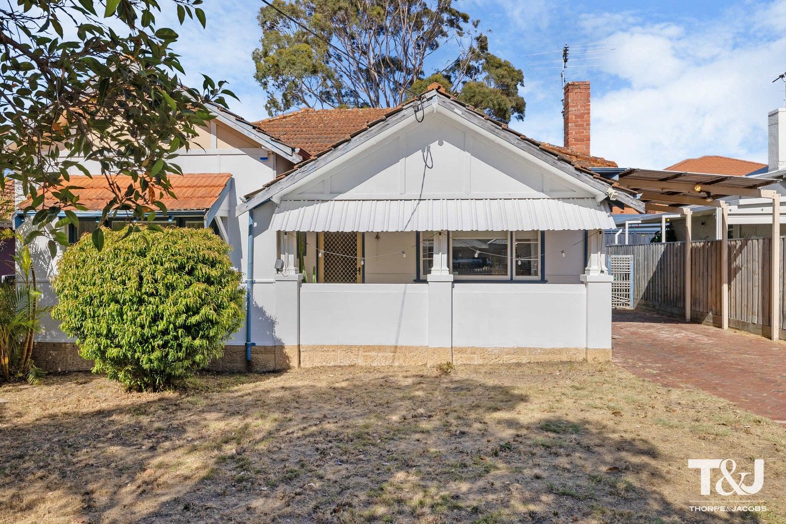 214 Hancock Street, Doubleview WA 6018, Image 0