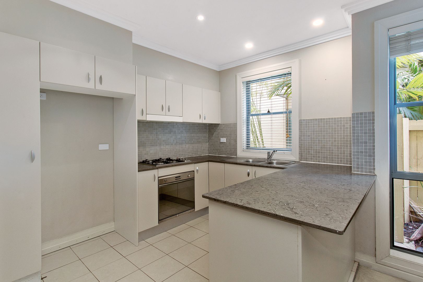 7/42A Burchmore Road, Manly Vale NSW 2093, Image 2