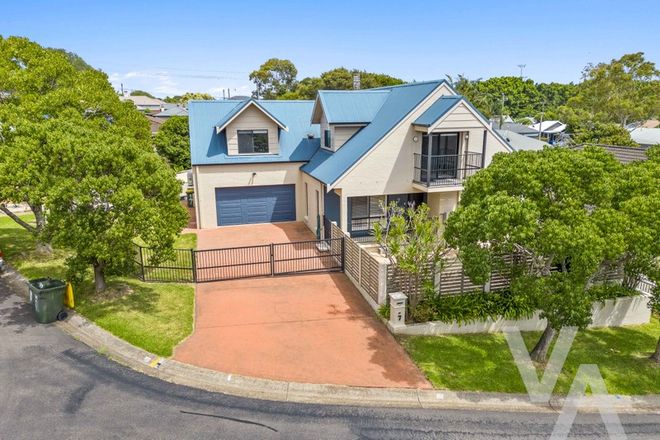 Picture of 7 McNeil Close, MAYFIELD NSW 2304