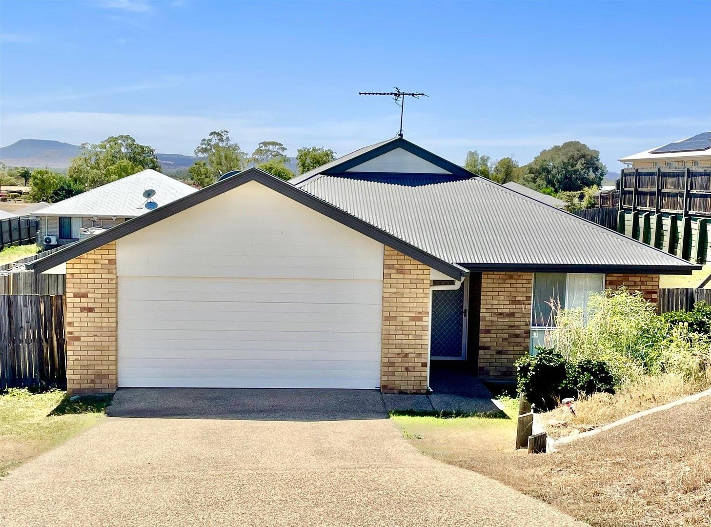 22 Valley View Drive, Biloela Property History & Address Research